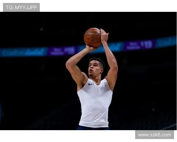 小波特上半场表现惊艳12投7中砍下19分4篮板1助攻三分球命中率高达60